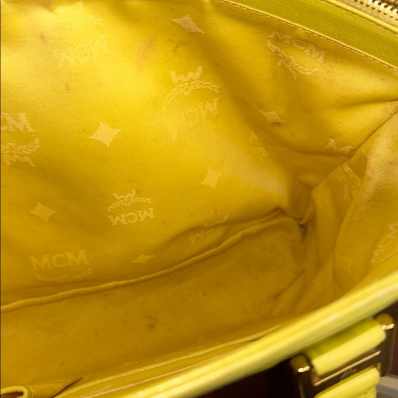 MCM Yellow Tote Bag - Picture 14 of 17